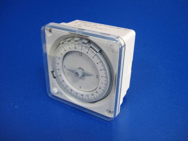 Timeclock 220v AC