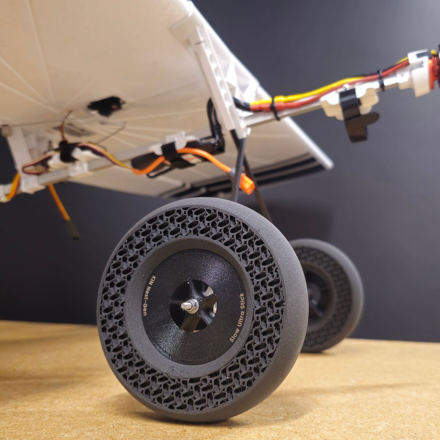 KIN Next-Gen Wheel Set - Slow Ultra Stick E-Flite SUS