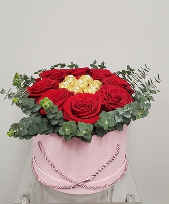 Chocolate Rose (Shown in Deluxe)