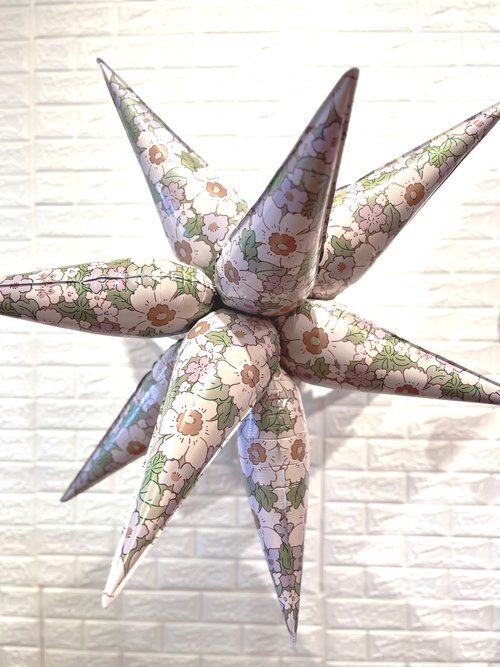 Floral Print Starburst Balloon 40&quot;