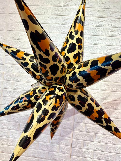 Leopard Print Starburst Balloon 40”