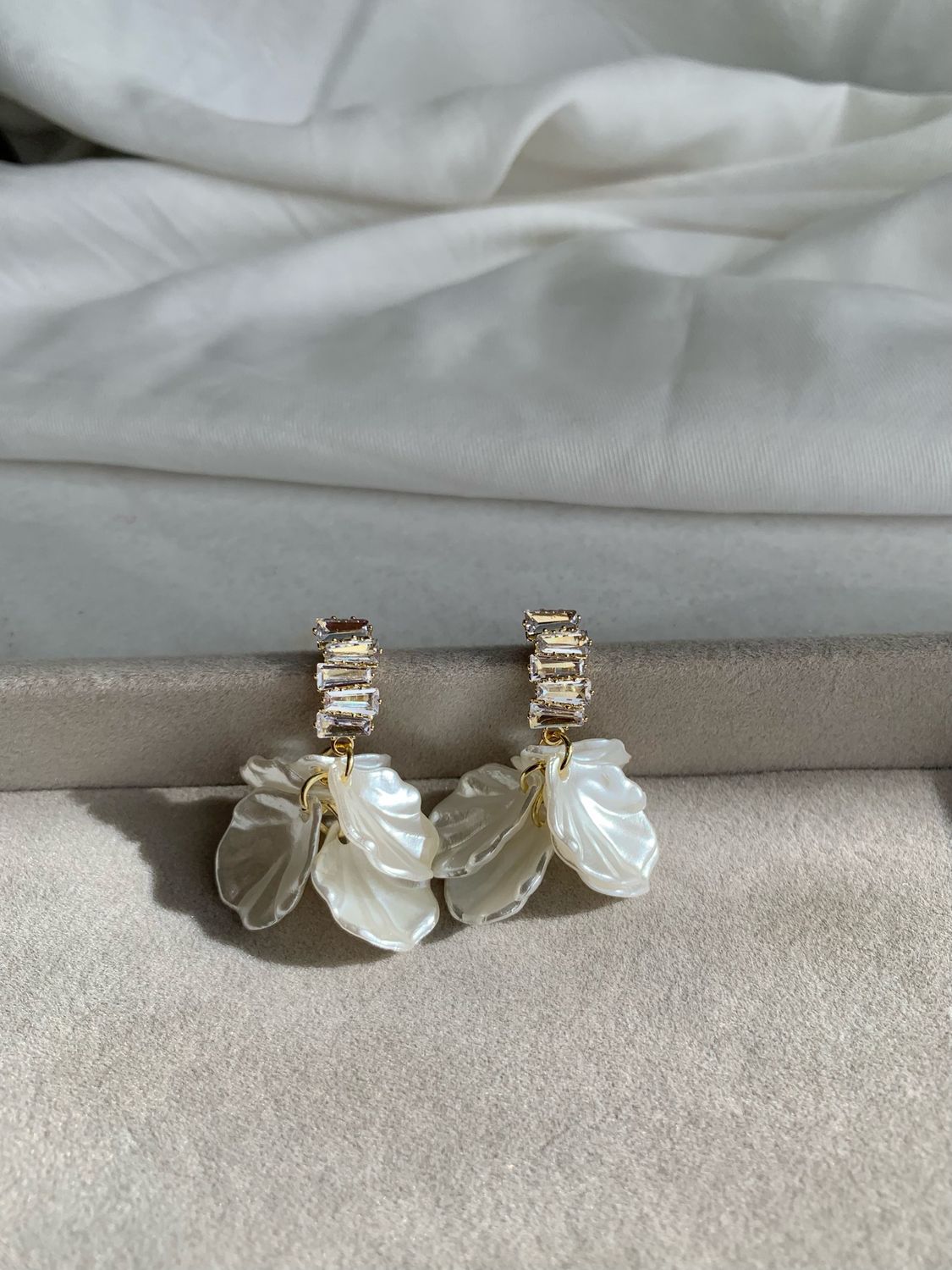 Dahlia earrings