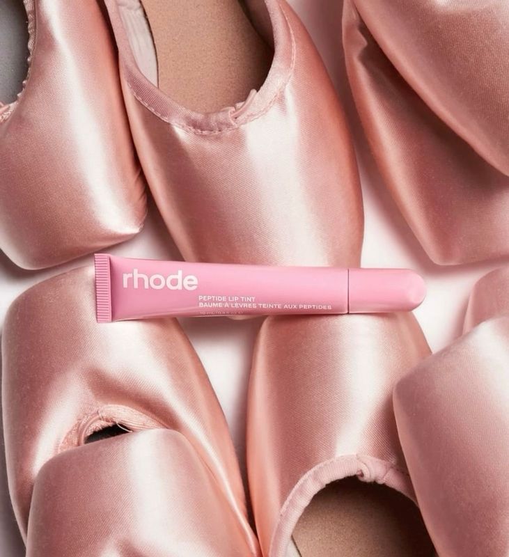 Rhode Lip Peptide - Ribbon