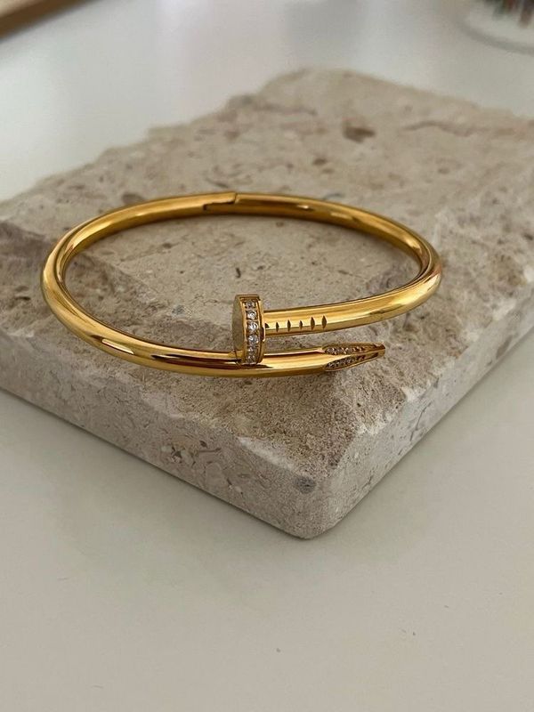 Nail Bracelet - gold