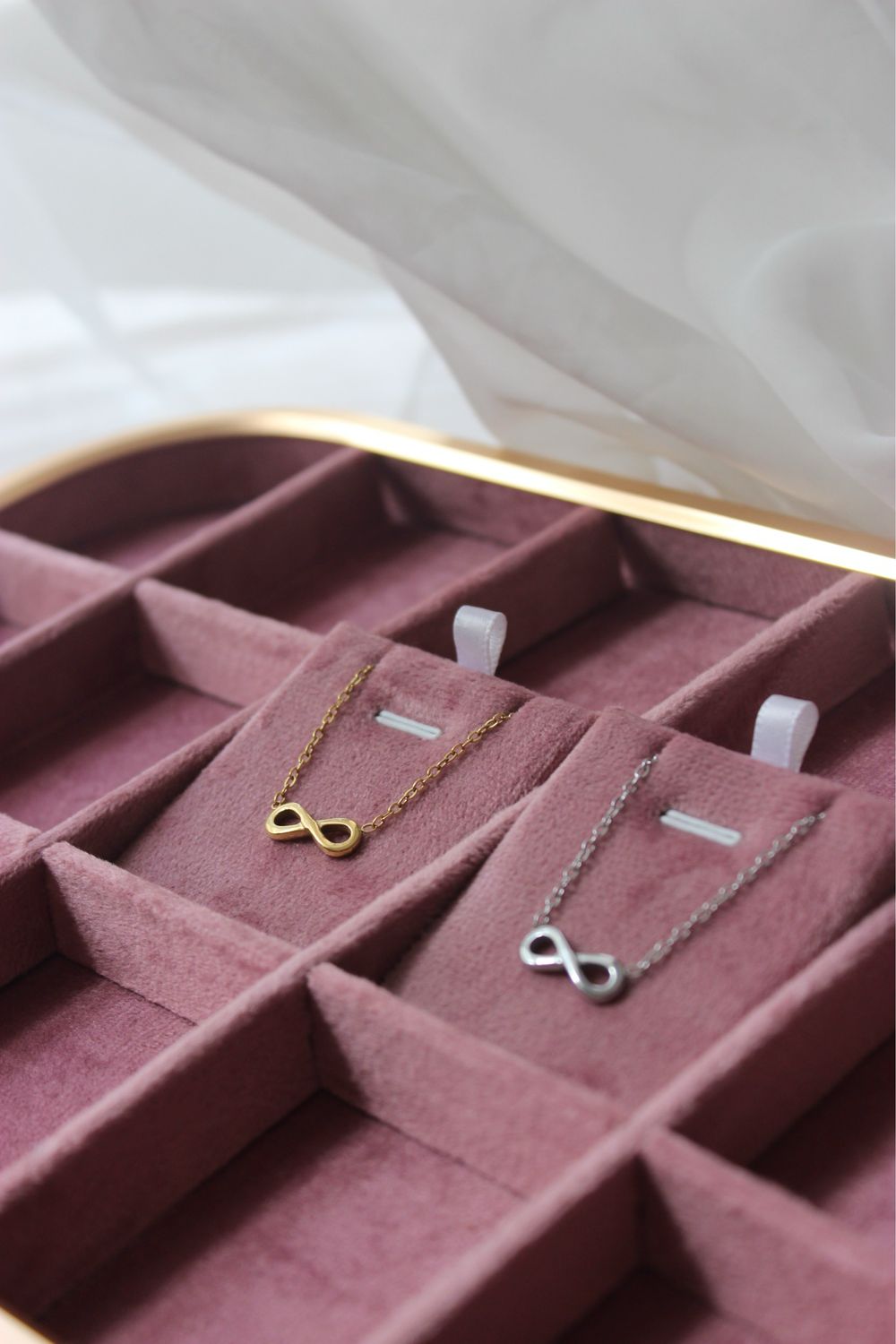 Infinity Necklace - Silver