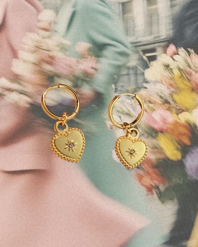 Sweetheart Earrings Gold