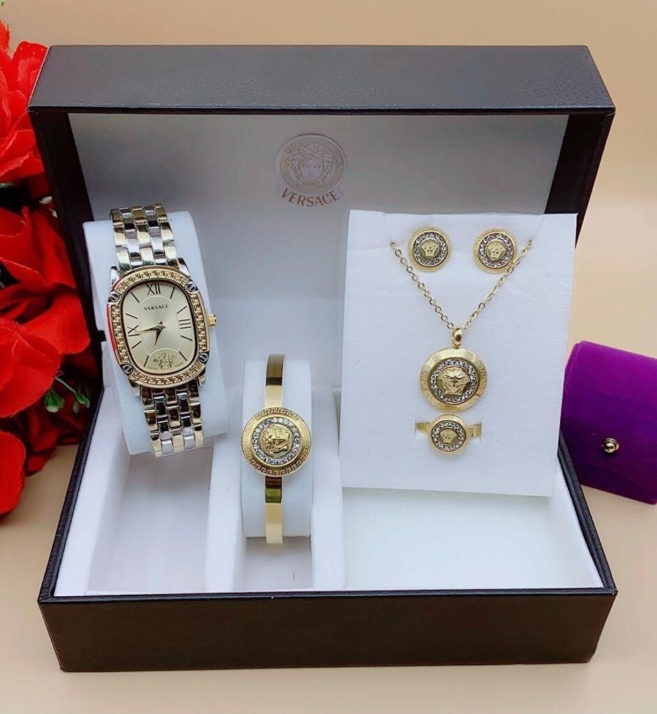 VERSACE