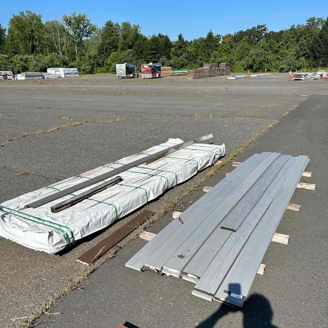 *Z Warehouse Deck Boards (Scratch &amp; Dent)* / PICK OUT BOARDS IN PERSON BEFORE ORDERING