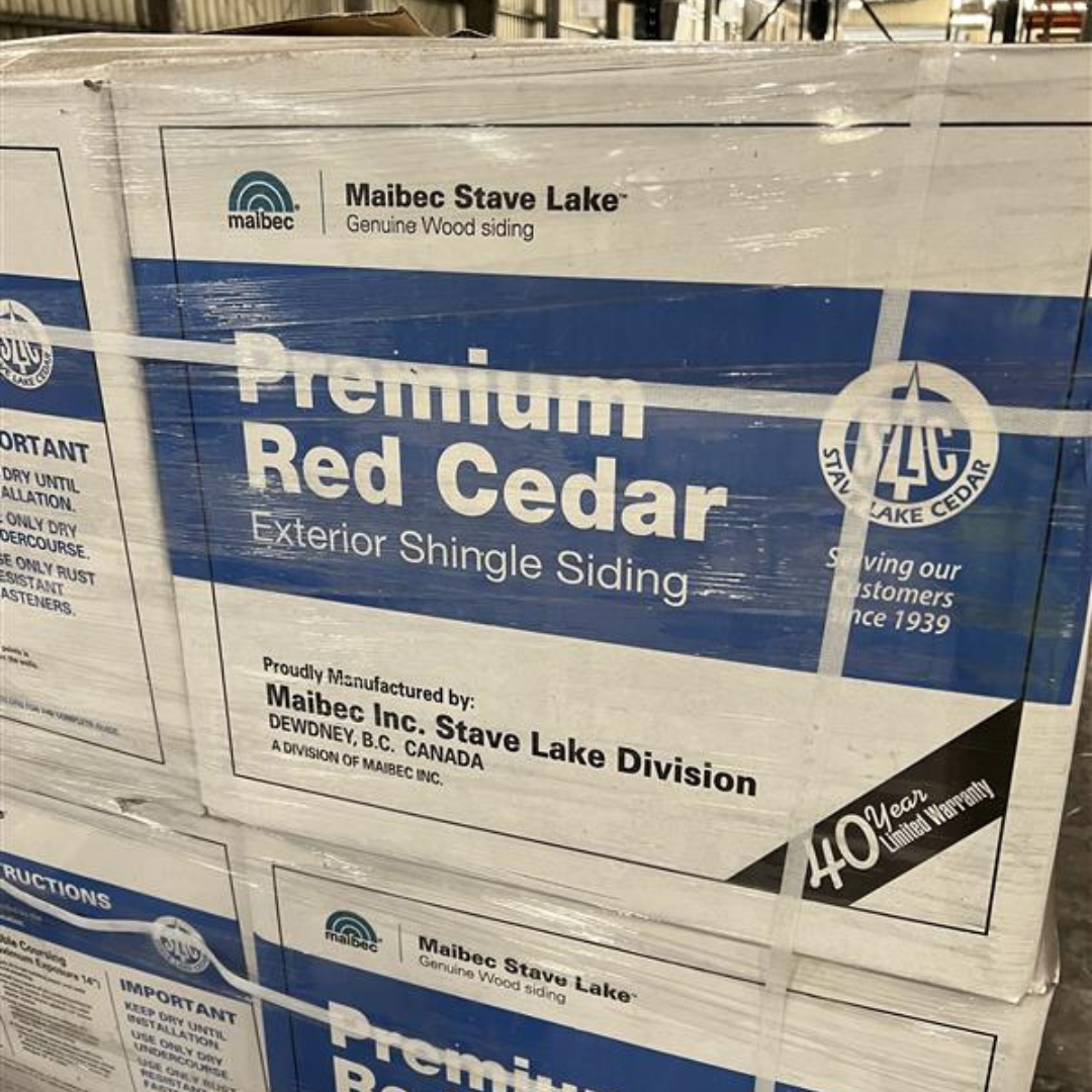 Western Red Cedar Shingle Siding, 18 #1 R&amp;R, Grooved, Clear - 50 SF/Box (14 in. Exposure)