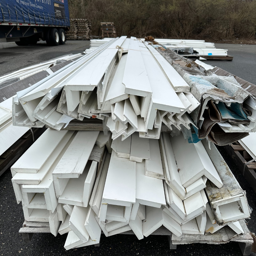 *Z Warehouse PVC Corner (Scratch &amp; Dent)* / PICK OUT BOARDS IN PERSON BEFORE ORDERING