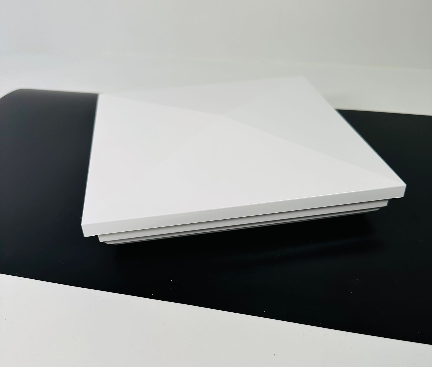 RDI 6 in. x 6 in. New England Vinyl Post Cap – WHITE (Finyl Line/Endurance Original Rail)