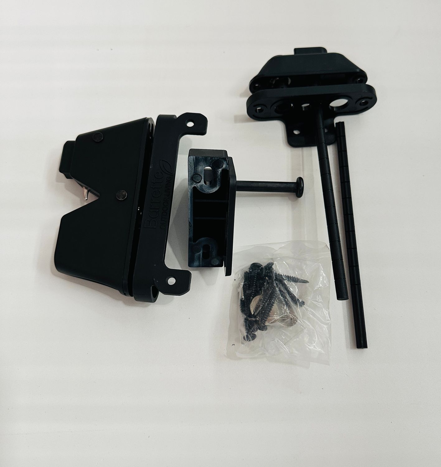 RDI Two-Sided Locking Latch, Vinyl Gate Hardware - BLACK (Finyl Line/Endurance Original Rail) RDI Two-Sided Locking Latch, Vinyl Gate Hardware - BLACK (Finyl Line/Endurance Original Rail)