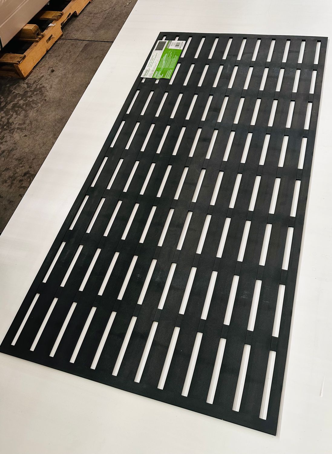 RDI 6 ft. x 3 ft. Boardwalk Decorative Screen Panel - Black (Freestyle™)