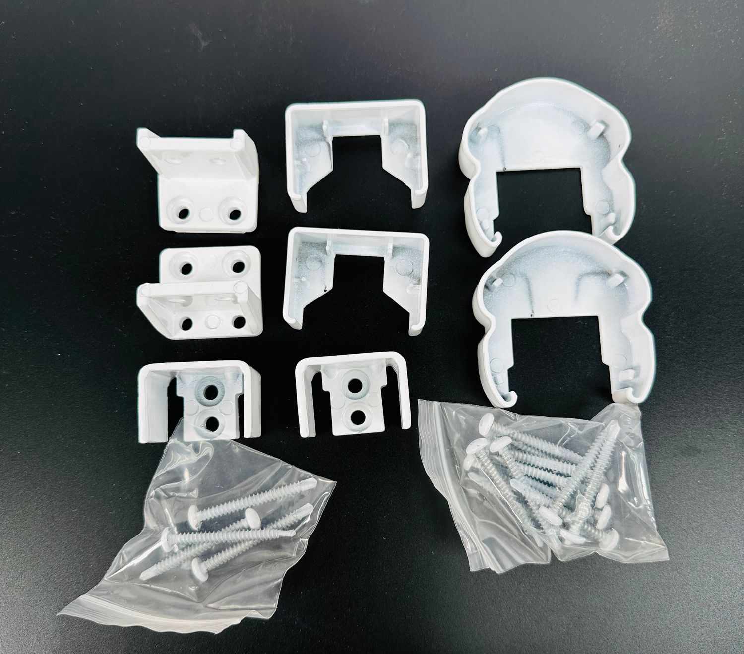RDI Pellinore Level Bracket Kit (set of 4 – 2 top, 2 bottom) – WHITE (Avalon Aluminum Rail)