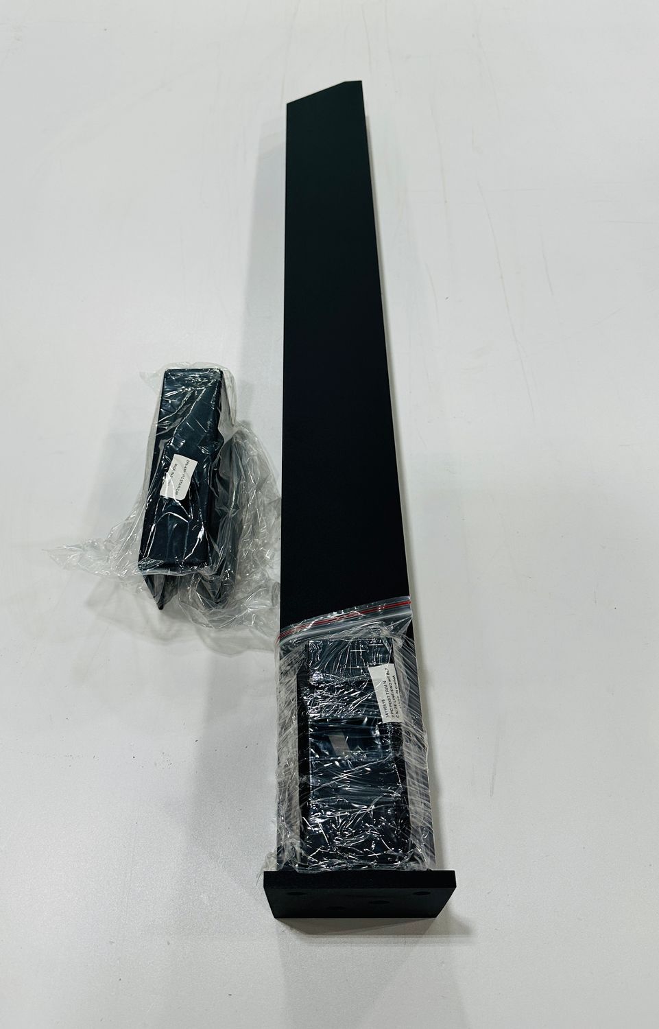 RDI 4 in. x 2 in. x 38 in. Aluminum Mid Stair Post - Matte Black (Elevation Rail)