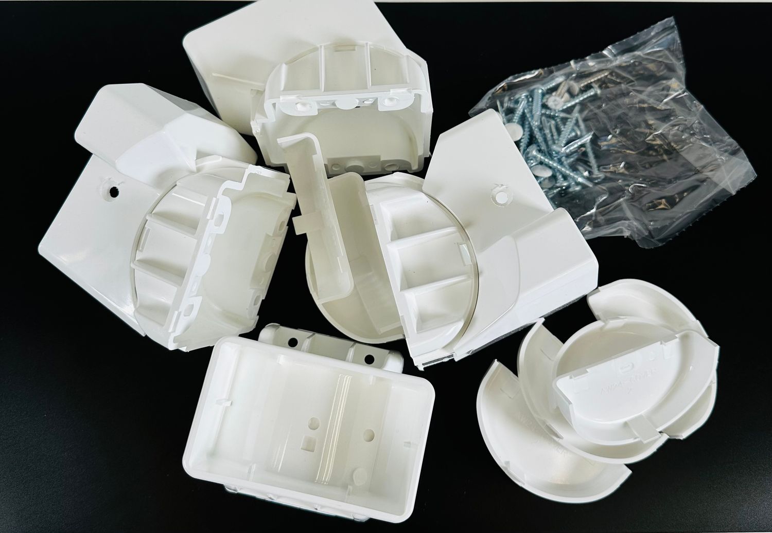RDI T-Top Swivel Stair Bracket Set (2 top & 2 bottom brackets) – WHITE (Finyl Line)