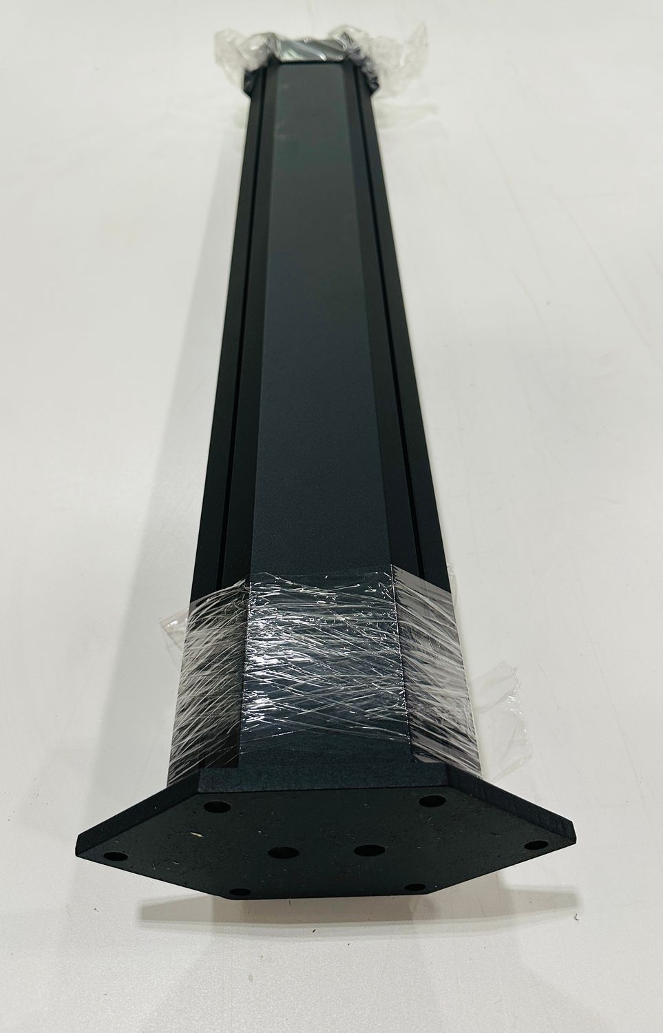 RDI 4 in. x 2 in. x 36 in. Aluminum Corner Post - Matte Black (Elevation Rail)