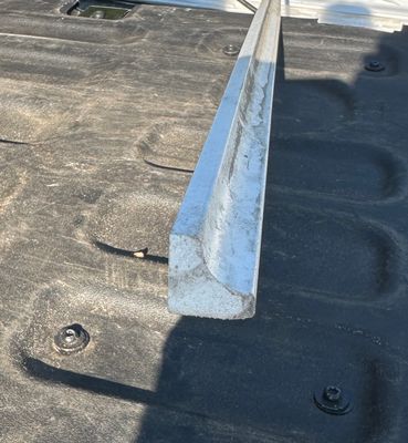 PLY GEM 16 ft. PVC Cove/Scotia (Warehouse Seconds)