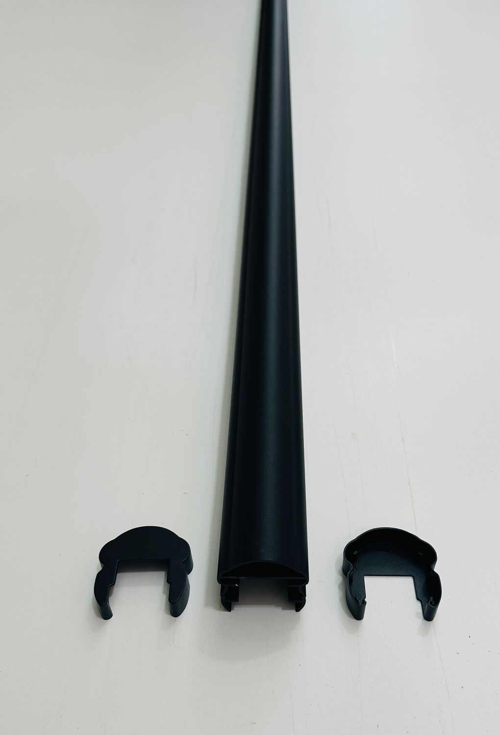 RDI 6 ft. Pellinore Top Rail - Matte Black (Avalon Aluminum Rail)