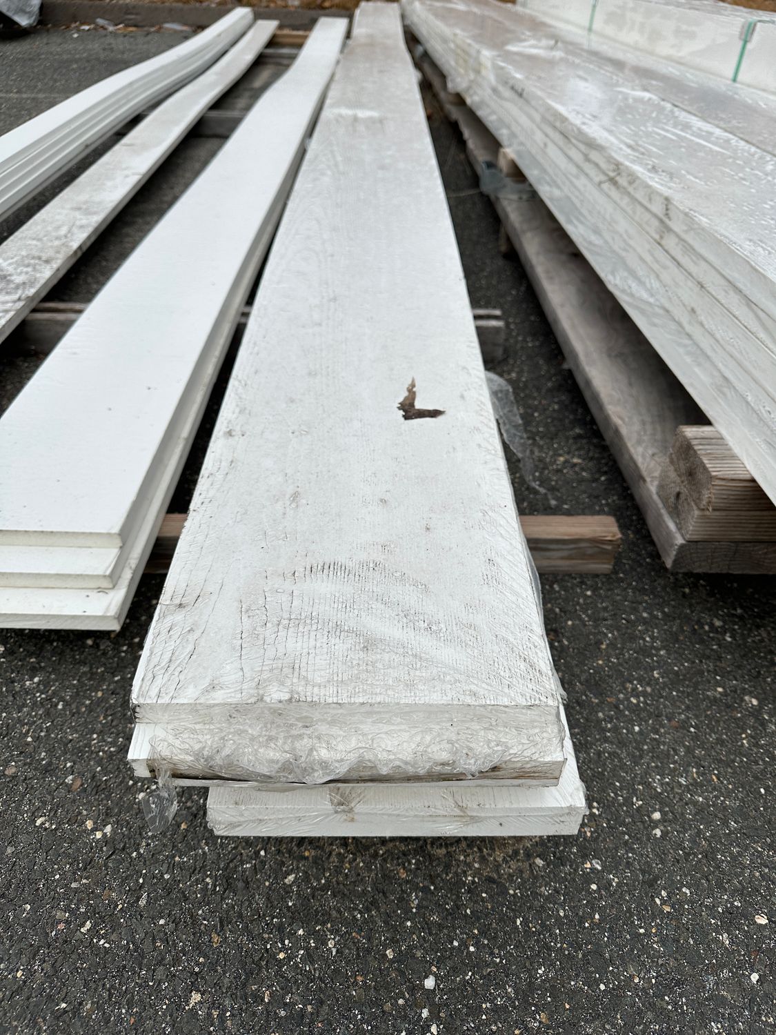 Kleer 1 in. x 10 in. x 18 ft. Reversible Trim (Warehouse Seconds) Kleer 1 in. x 10 in. x 18 ft. Reversible Trim (Warehouse Seconds)