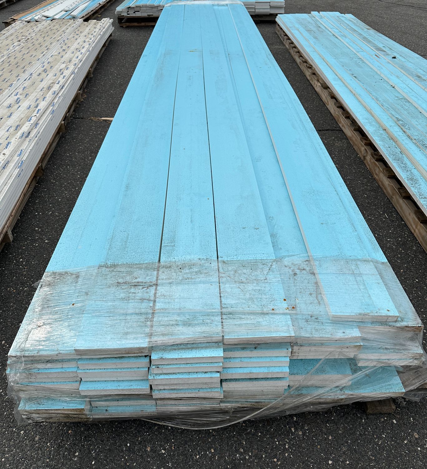 CertainTeed 5/4 in. x 8 in. x 20 ft. Woodgrain Trim - Restoration Millwork (Warehouse Seconds) CertainTeed 5/4 in. x 8 in. x 20 ft. Woodgrain Trim - Restoration Millwork (Warehouse Seconds)