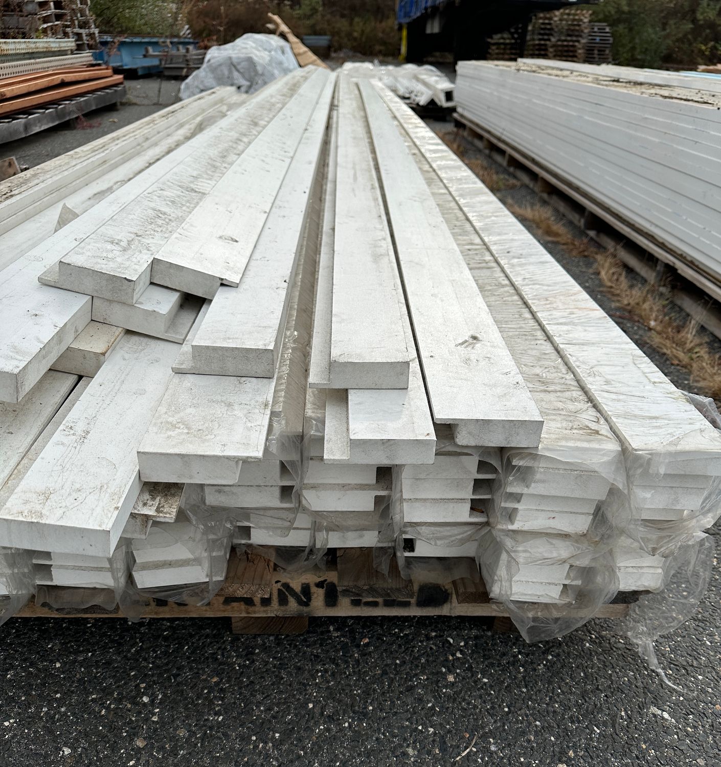 CertainTeed 5/4 in. x 4 in. x 18 ft. J-Pocket Trim - Restoration Millwork (Warehouse Seconds) CertainTeed 5/4 in. x 4 in. x 18 ft. J-Pocket Trim - Restoration Millwork (Warehouse Seconds)