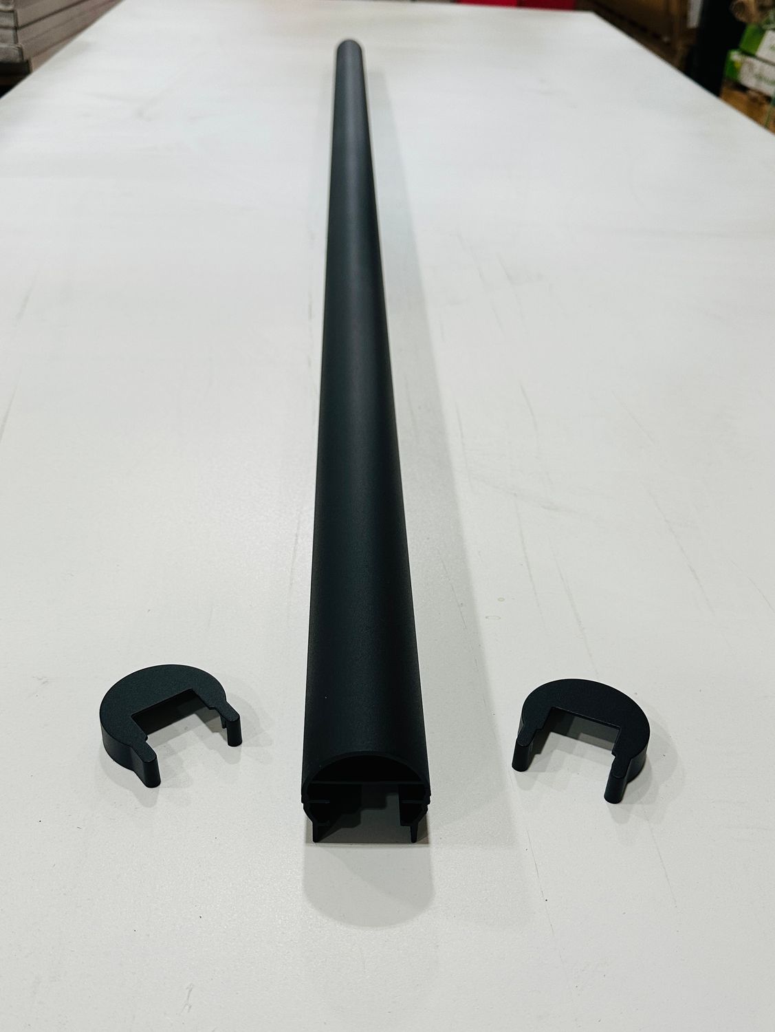 RDI Lanval 6 ft. Top Rail - Satin Black (Discontinued Color &amp; Profile, Avalon Aluminum Rail)