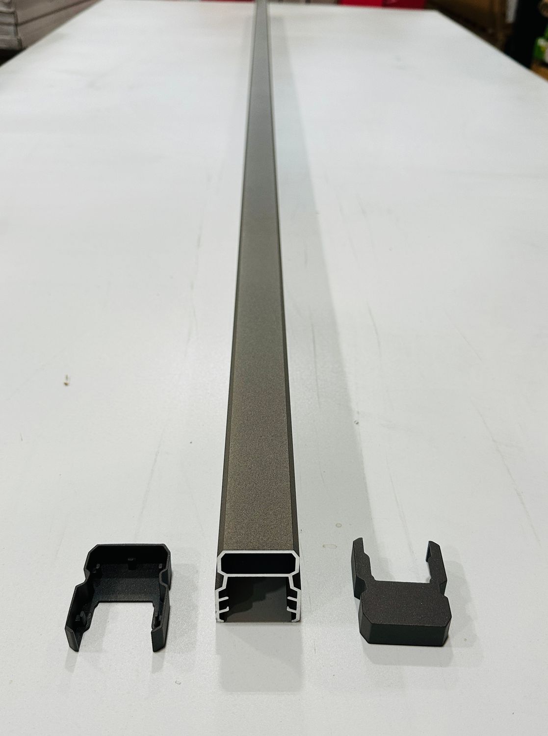 RDI 8 ft. Tristan Top Rail - Matte Bronze (Avalon Aluminum Rail) RDI 8 ft. Tristan Top Rail - Matte Bronze (Avalon Aluminum Rail)