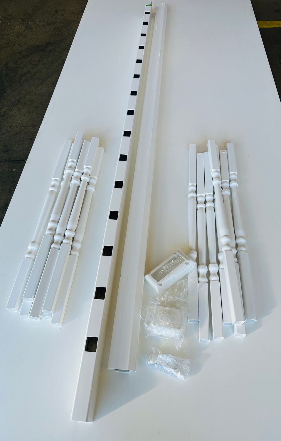 RDI 36 in. x 8 ft. Endurance Stair Vinyl Rail Kit - 1 1/4 in. Turned Balusters, White (Endurance Original Rail)