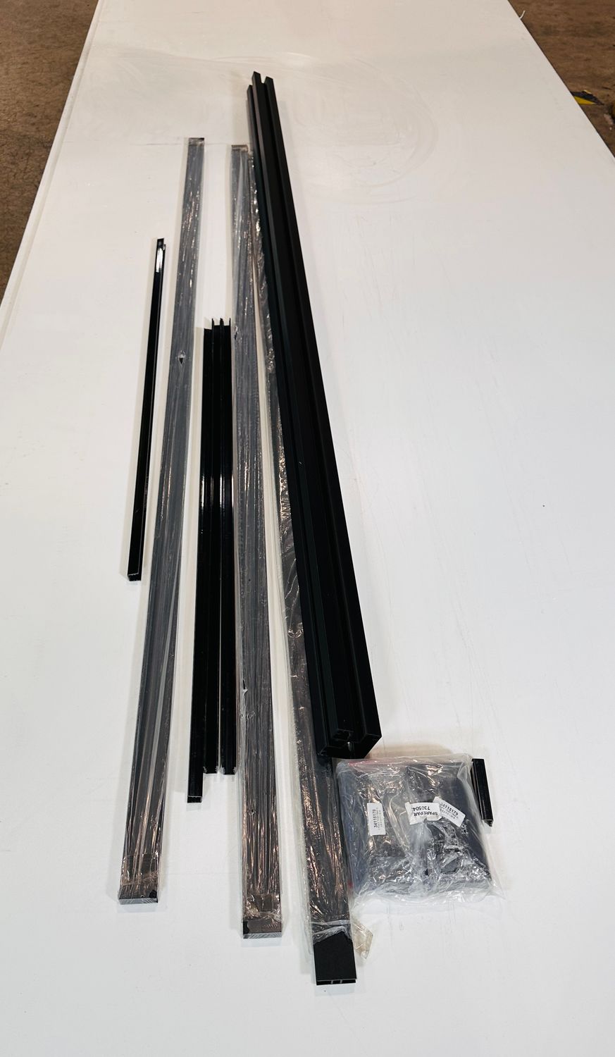 RDI 3 ft. x 6 ft. Corner Post Kit - Matte Black (Decorative Screen Panel)