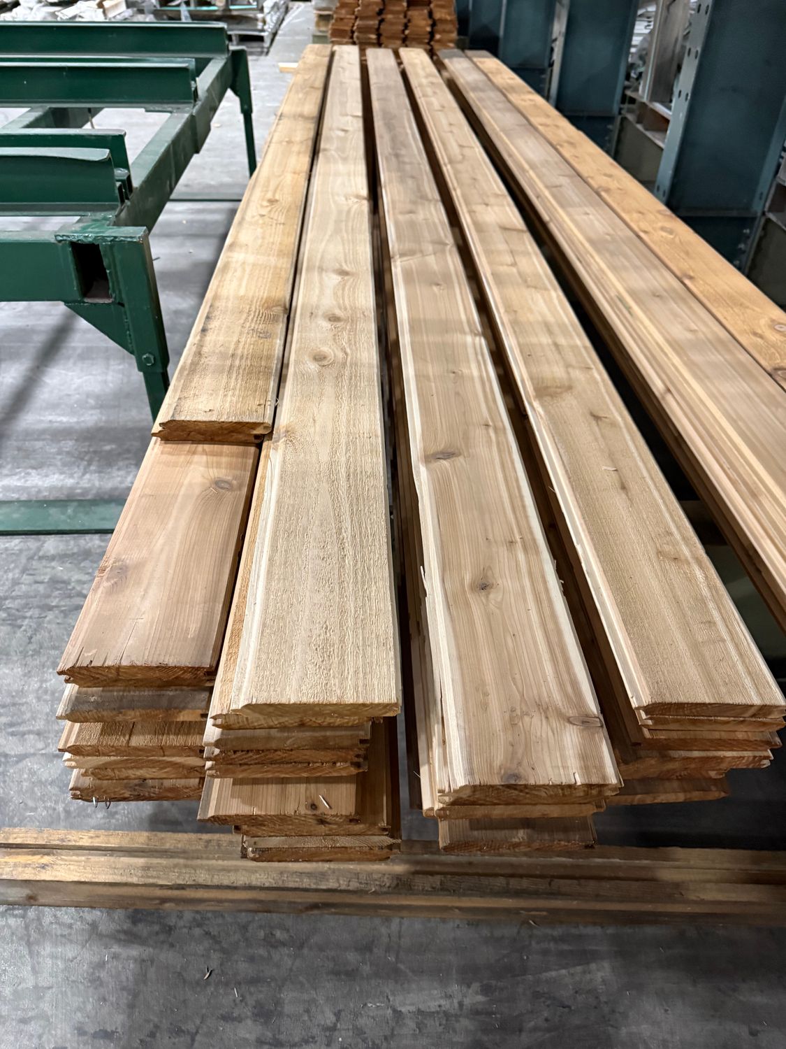 1 in. x 6 in. x 14 ft. Cedar Lumber - Tongue & Groove, V4E, Kiln Dried, Select (Damaged Remnants)