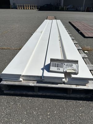 Wolf 5/4 in. x 10 in. x 20 ft. Smooth PVC Trim (Warehouse Seconds)