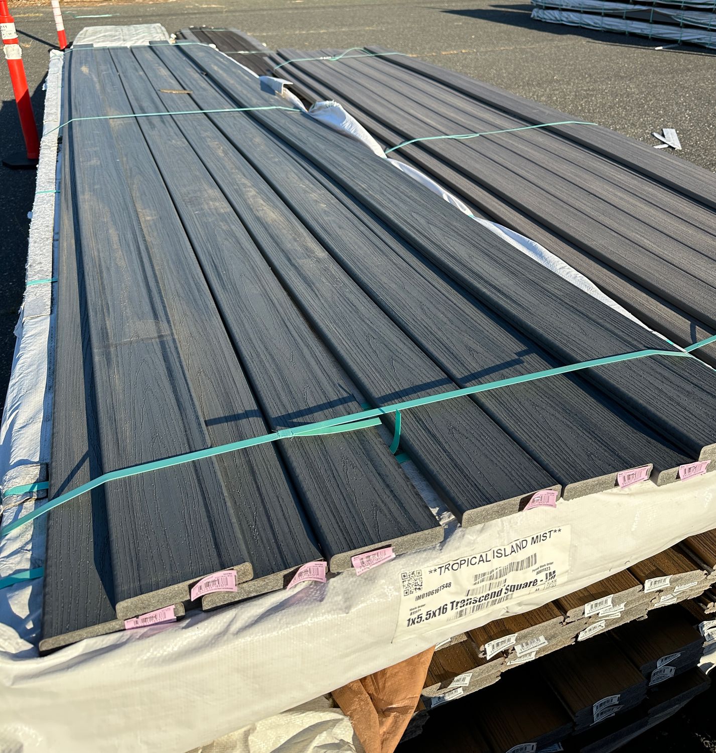 Trex Transcends 1 in. x 6 in. x 20 ft. Tropical Island Mist Square Edge Deck Board (Warehouse Seconds) Trex Transcends 1 in. x 6 in. x 20 ft. Tropical Island Mist Square Edge Deck Board (Warehouse Seconds)
