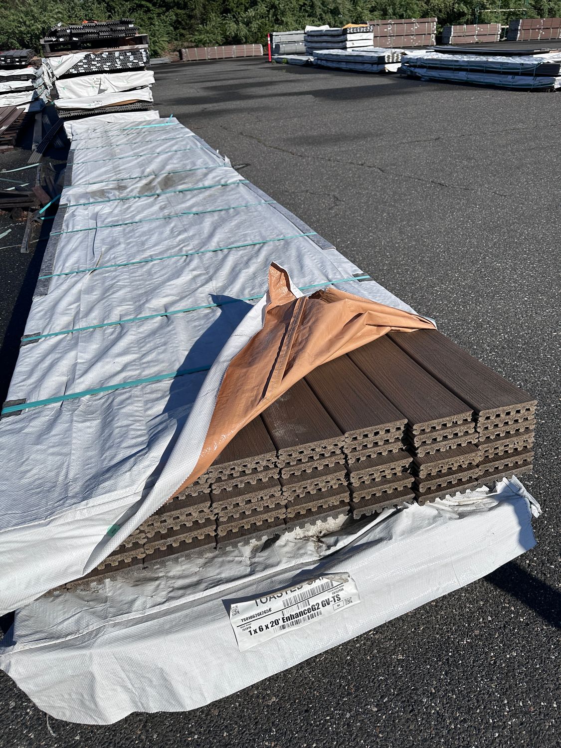Trex Enhance 1 in. x 6 in. x 12 ft. Toasted Sand Grooved Deck Board (Warehouse Seconds) Trex Enhance 1 in. x 6 in. x 12 ft. Toasted Sand Grooved Deck Board (Warehouse Seconds)