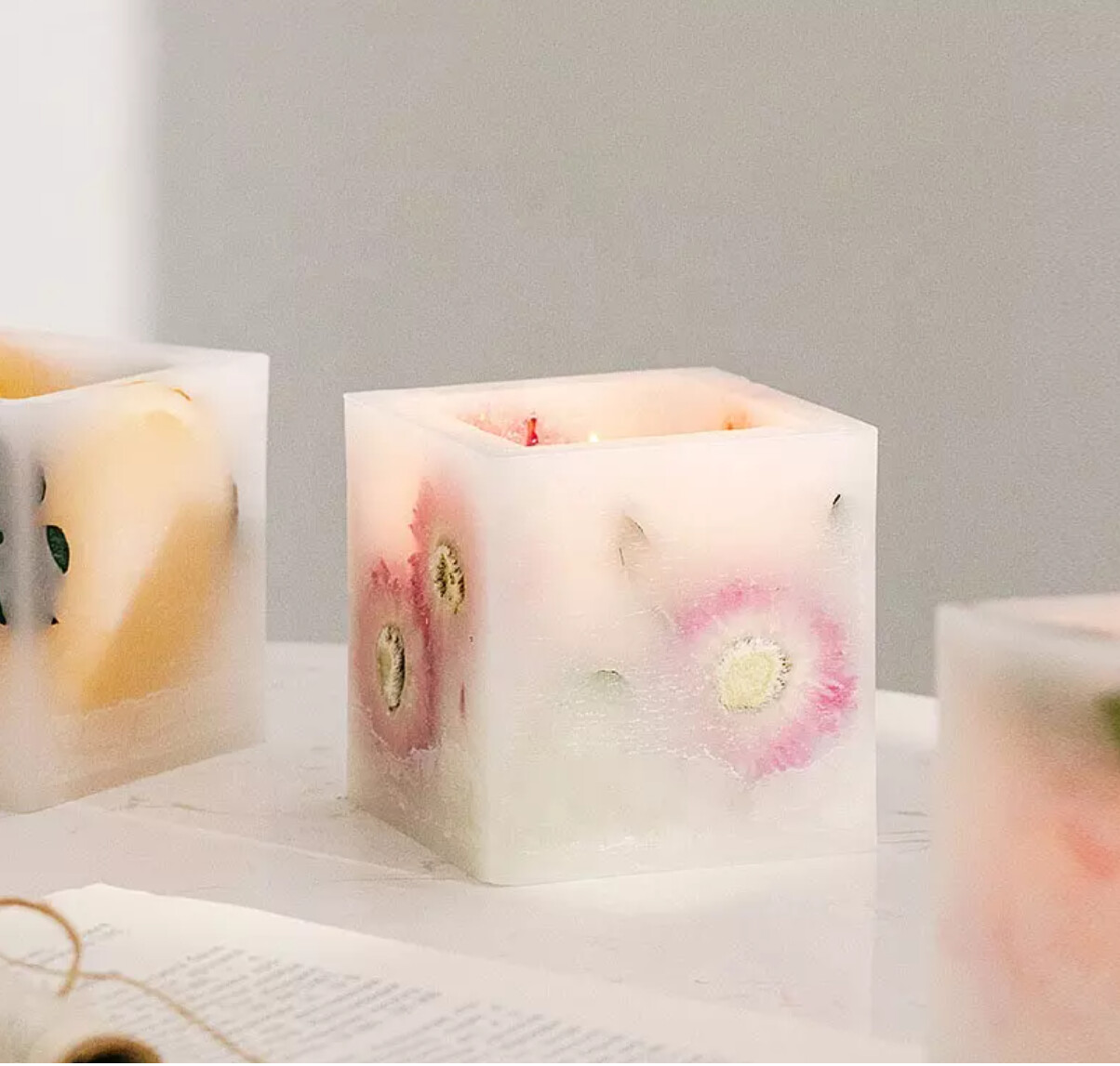 Bloom Of Scent Candle