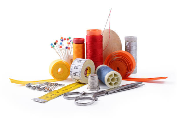 SEWING KITS