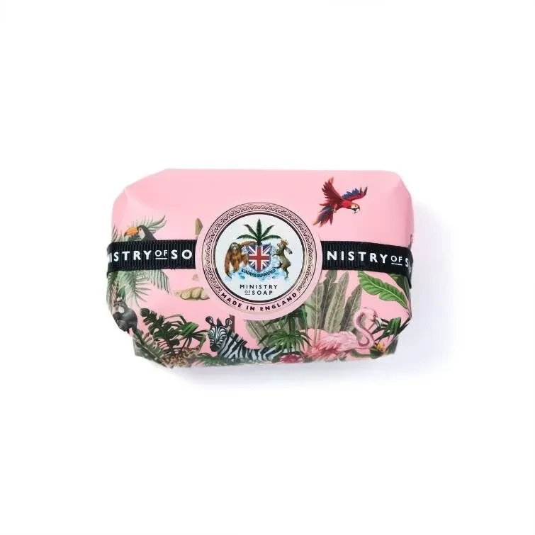 Ministry of Soap – Cashmere Musk Noir 180g