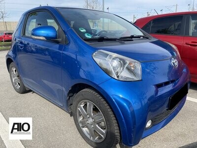 Toyota iQ