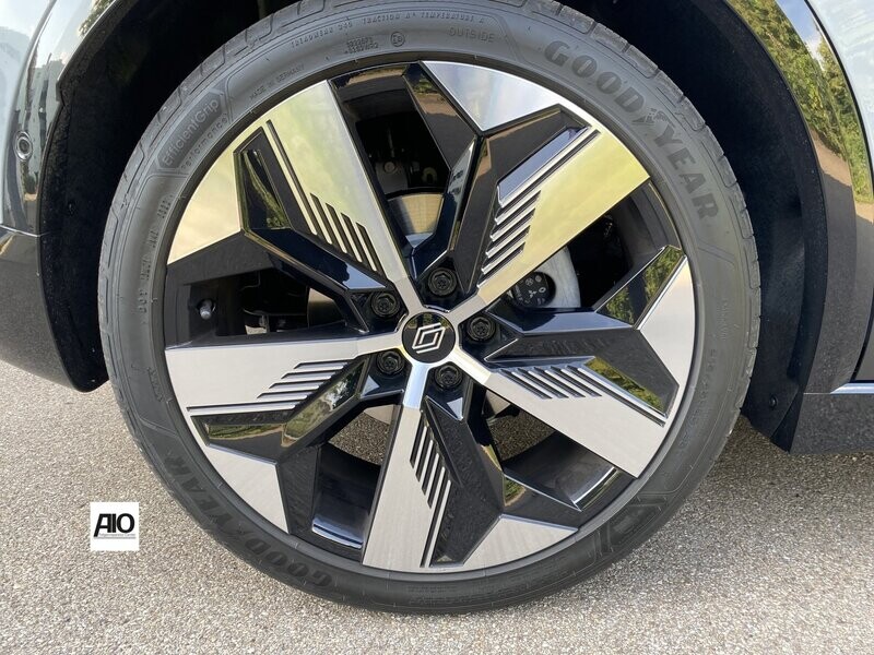 Original Renault Felge Soren-Version-Techno - Soren Design mit Stripings HGG Schwarz - Renault Mégane E-Tech Electric SUV