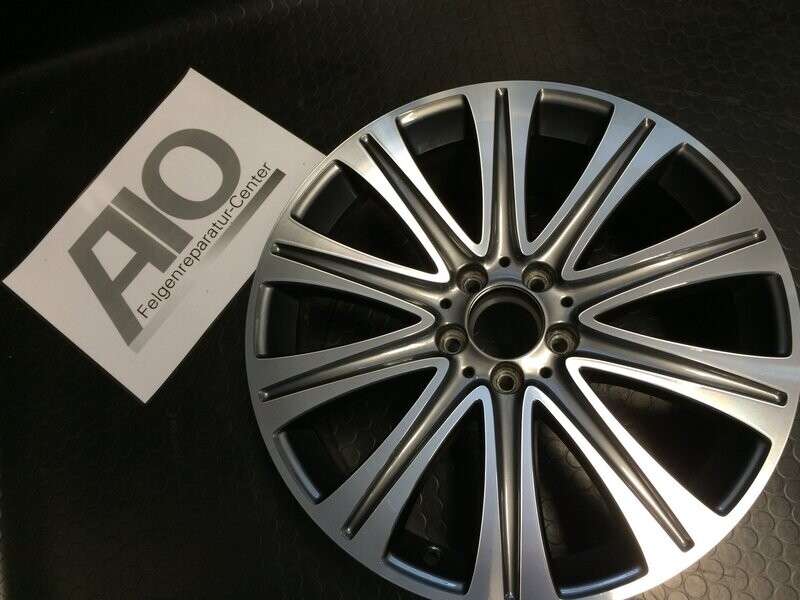 LF1-D Original Mercedes Benz Felge A2134010500 – 10-Speichen-Rad Grau HGG – E-Klasse W213 / S213