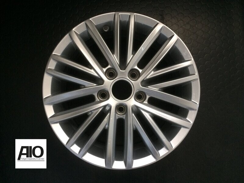 LF1-D Original VW Felge 5N0601025AL – Fortaleza Vielspeichen-Design Silber – Tiguan I Typ 5N