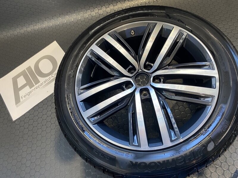 LF1 Original VW Felge 5NA601025F –  Auckland 5-Vierfachspeiche Grau HGG – Tiguan AD1