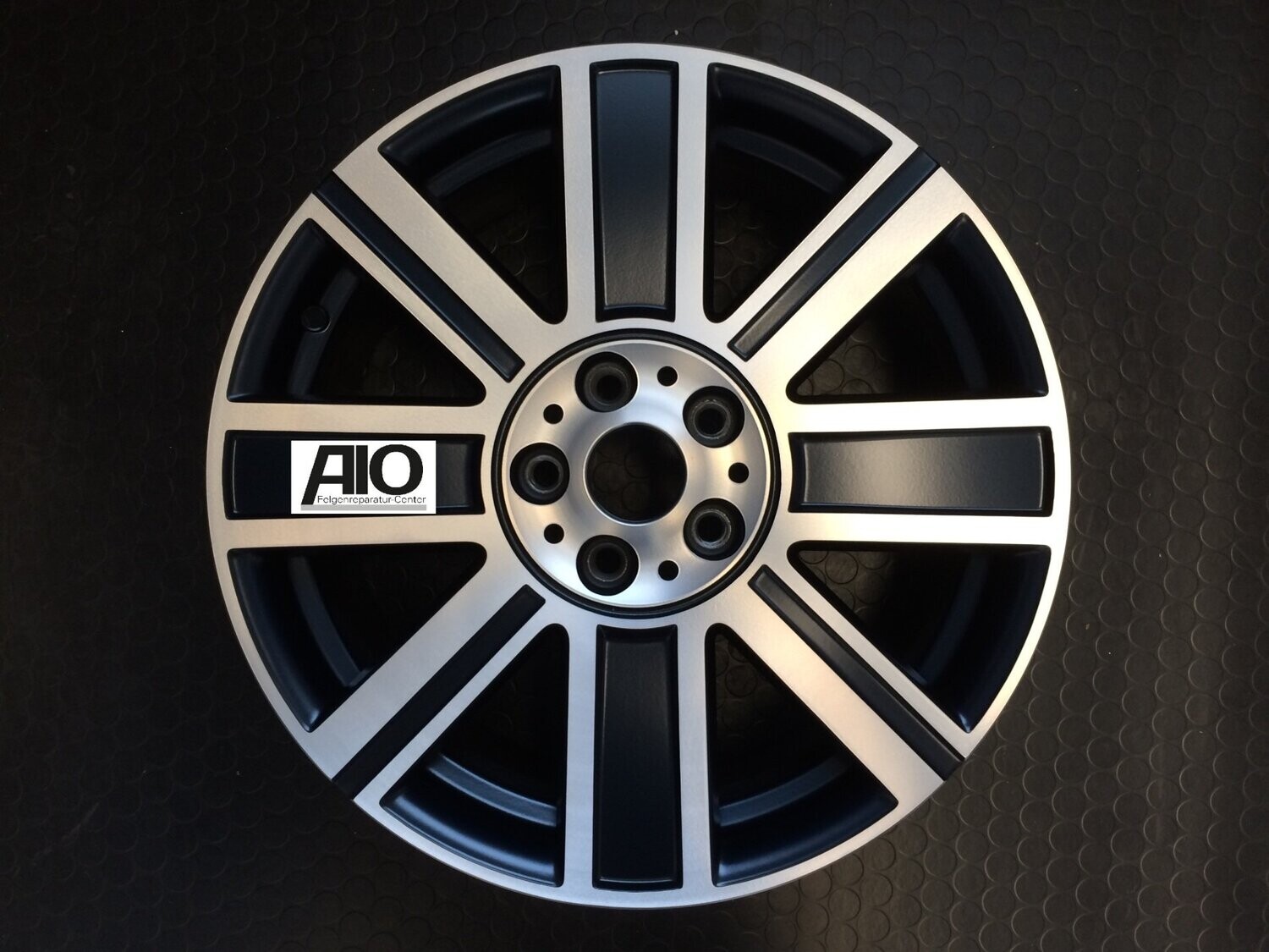 LF1-D Original Mini Felge 36116888078 - 820 British Spoke MINI Yours Schwarz Matt HGG – F55, F56, F57 LF1-D Original Mini Felge 36116888078 - 820 British Spoke MINI Yours Schwarz Matt HGG – F55, F56, F57