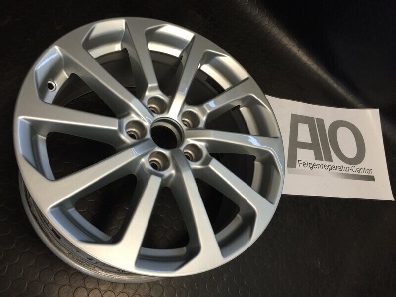 LF1 Original Audi Felge 8V0601025DM - Turbinen Design S-Line Silber - A3 Typ 8V 2012-2020