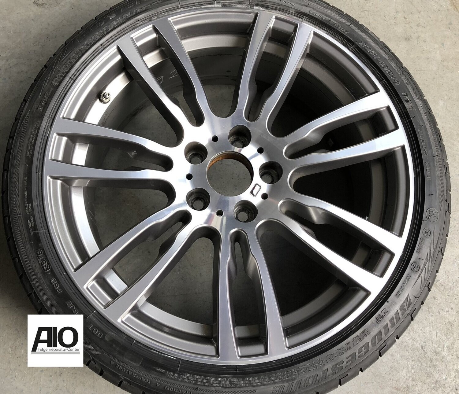 Original BMW Felge 36117845882 - Sternspeiche 403 M Grau HGG VA - 4er Typ F32 / F33 / F36