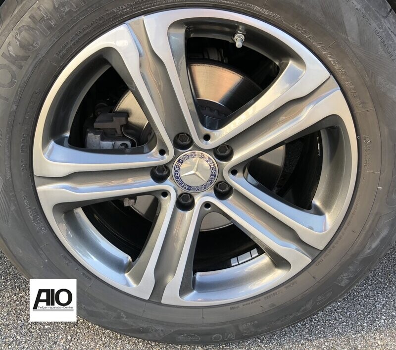 LF1 Original Mercedes Benz Felge A2534010700 – 5-Speichen-Rad Grau HGG – GLC X253 / C253