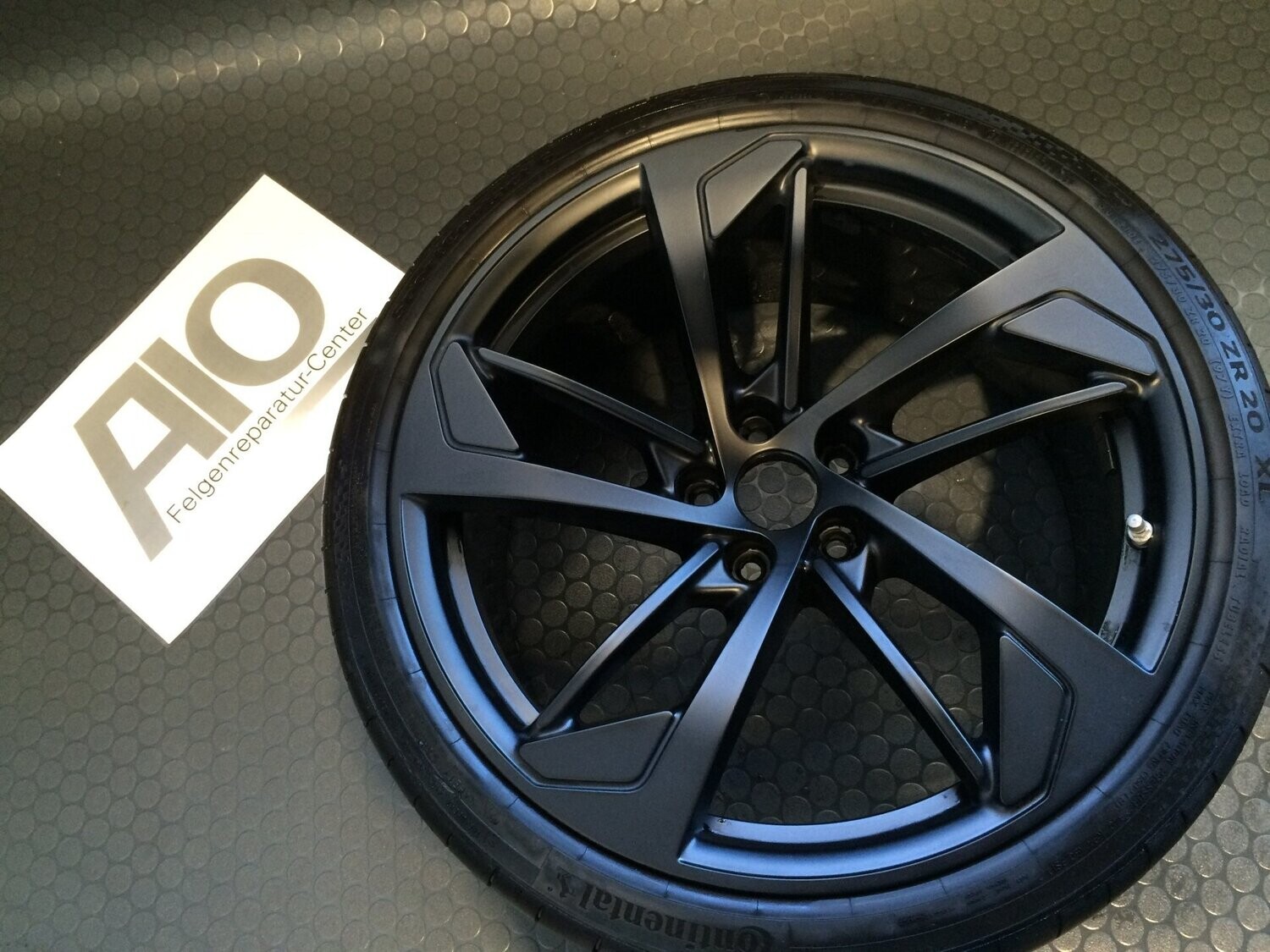 LF1 Original Audi Felge 8W0601025CN - 5 Arm Trapezoid Design Schwarz - RS5 Coupe F5 ab 2017