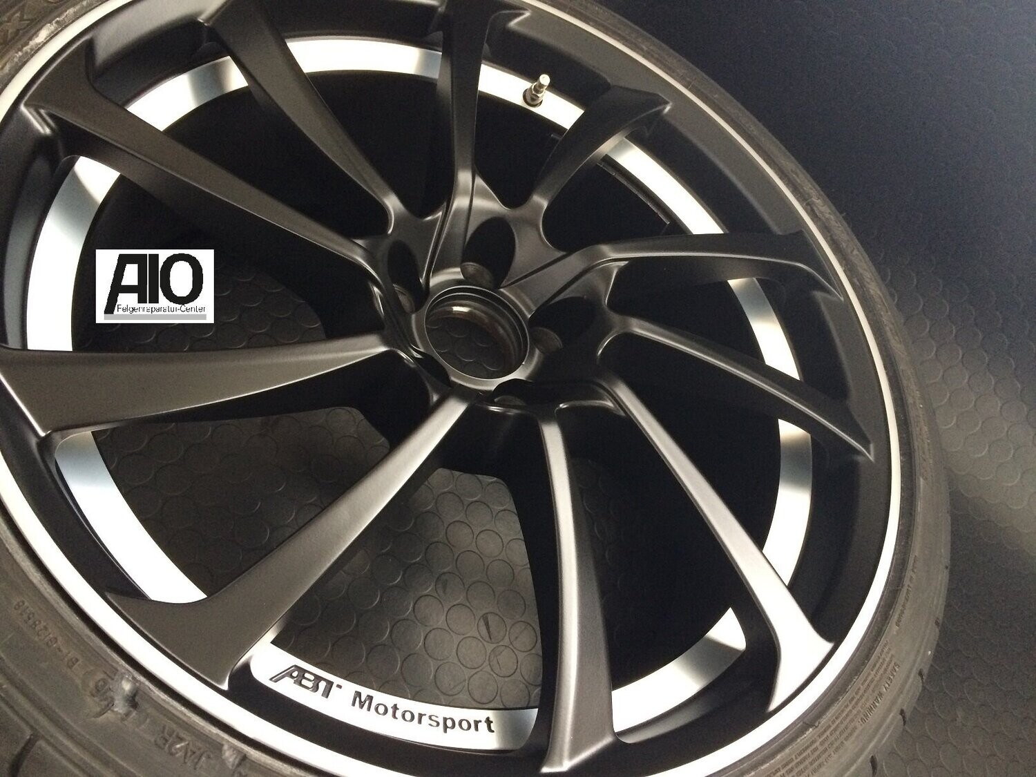 LF1 Zubehörfelge ABT Motorsport - DR Turbinendesign Schwarz Matt - FDR2190351266 in 21 Zoll