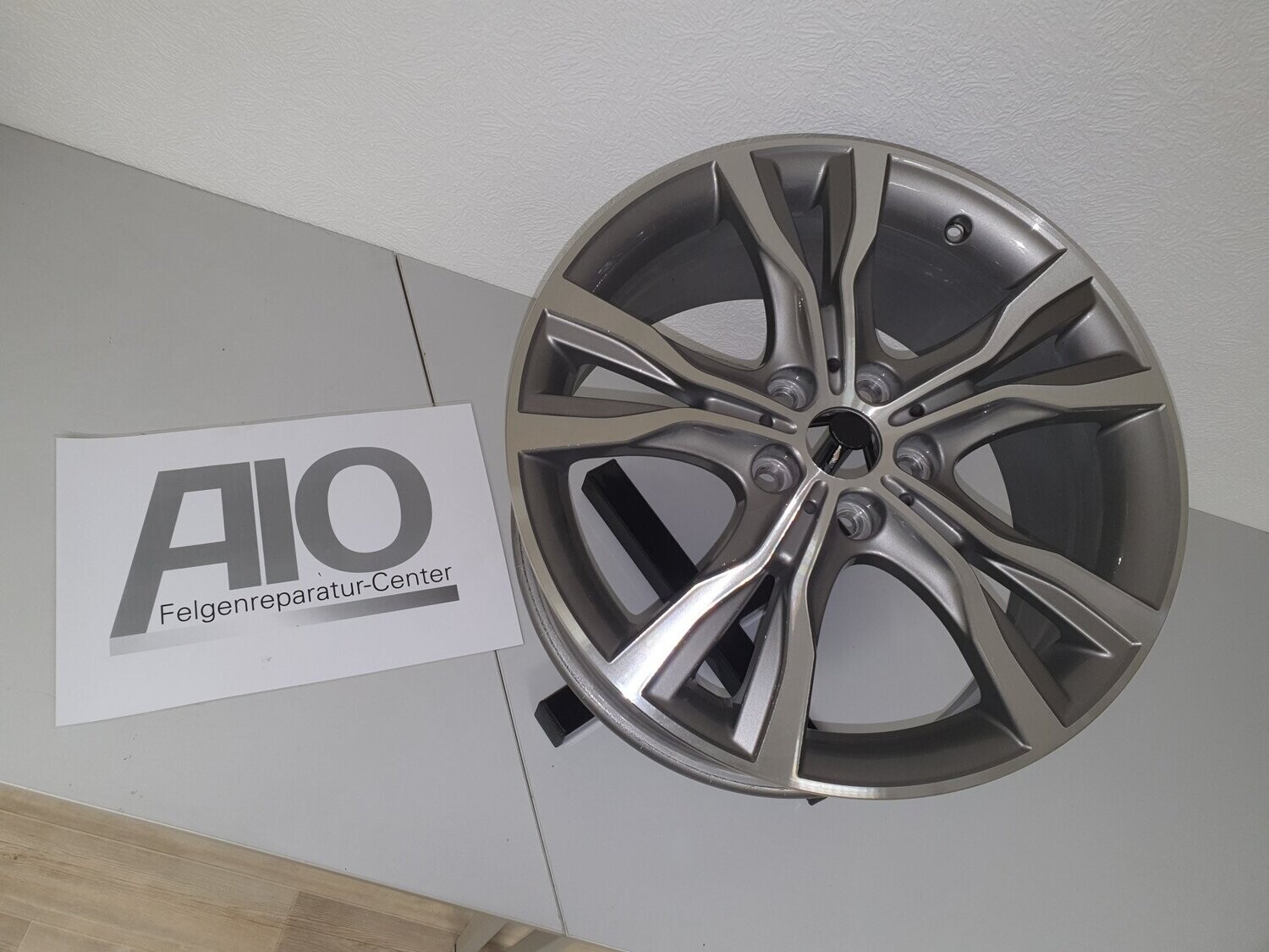 Original BMW Felge 6855093 Styling 484 2er F45 Active Tourer / F46 Gran Tourer Original BMW Felge 6855093 Styling 484 2er F45 Active Tourer / F46 Gran Tourer