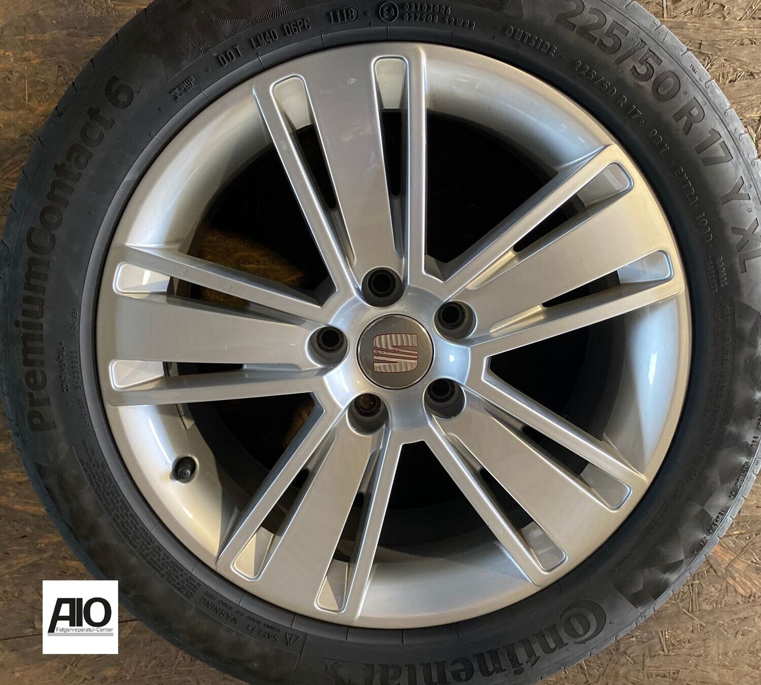 LF1 Original VW Alufelge 7N5601025A – KIROA Triple Speichen Design Silber - Sharan 2 Typ 7N